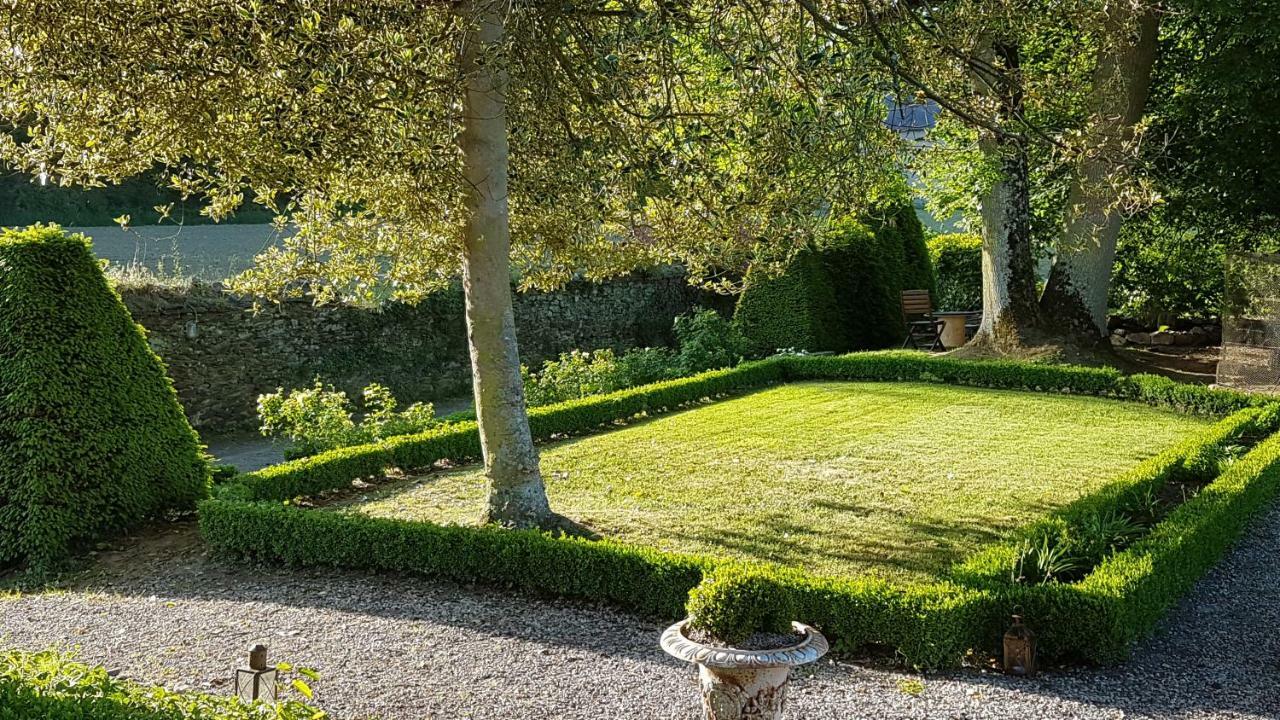 Le Manoir De La Bigotiere Bed and Breakfast Pleslin-Trigavou Buitenkant foto